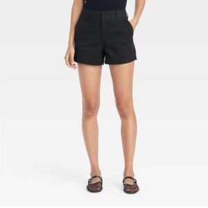 A New Day Black Flat Front Chino Khaki Shorts - Size 4